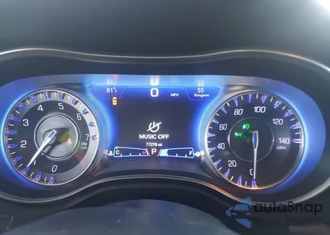 2019 Chrysler 300 Touring from USA, damaged, VIN 2C3CCAAG2KH727293